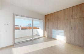 One-bedroom apartment in a new complex near the port, Piraeus, Attica, Greece for 260,000 €