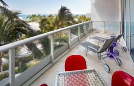 Furnished two-bedroom apartment with ocean views in Miami Beach, Florida, USA for 2,569,000 €