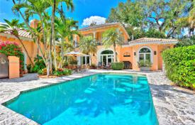 Luxury villa with a pool, a garden, a patio and a terrace, Miami, USA for 1,991,000 €