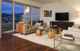 Furnished apartment with panoramic Hollywood view in condominium with pool on the roof, Los Angeles, USA for 2,667,000 €