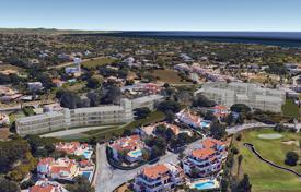 New one-bedroom apartment in a complex with a swimming pool and a restaurant, Praia do Carvoeiro, Faro, Portugal for 400,000 €