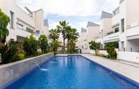 Villa – Torrevieja, Valencia, Spain for $239,000