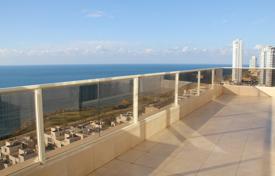 Modern penthouse with two terraces and sea views in a bright residence with a pool, near the beach, Netanya, Israel for 1,473,000 €