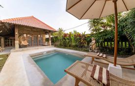 Complex of three villas with private pools in Ubud, Gianyar, Bali, Indonesia for $950,000